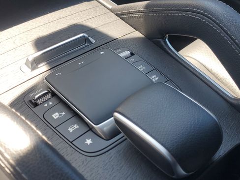 Used 2022 Mercedes-Benz GLE 350 image 31