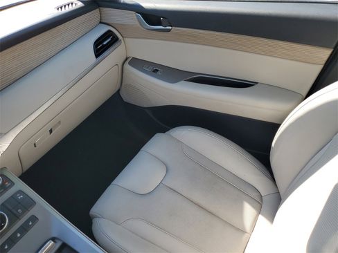 Used 2022 Hyundai Palisade SEL w/ 8P Bench Seat Package image 12