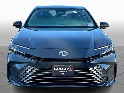 Certified 2025 Toyota Camry XLE image 3