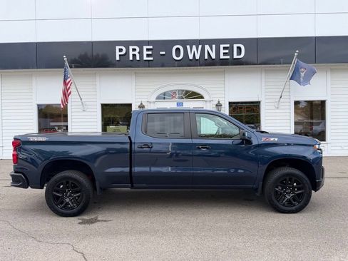 Used 2022 Chevrolet Silverado 1500 LT Trail Boss w/ Bed Protection Package AWD/4WD image 4