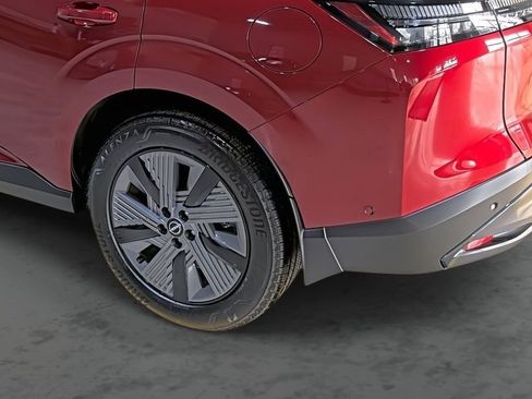 Used 2025 Nissan Murano SL AWD/4WD image 10