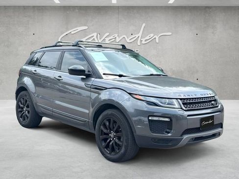 Used 2019 Land Rover Range Rover Evoque SE Premium AWD/4WD image 2