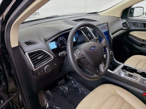 Used 2022 Ford Edge SEL w/ Convenience Package image 9