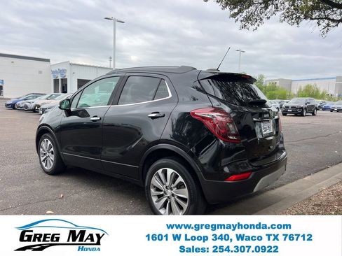 Used 2019 Buick Encore Preferred w/ Safety Package FWD image 5