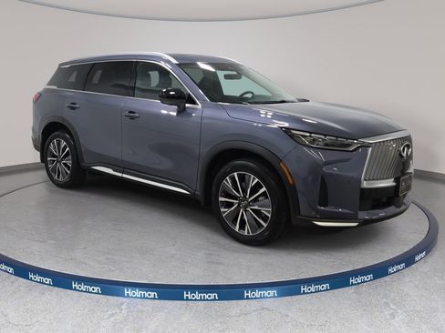 Certified 2026 INFINITI QX60 Luxe w/ Cargo Package AWD/4WD image 3