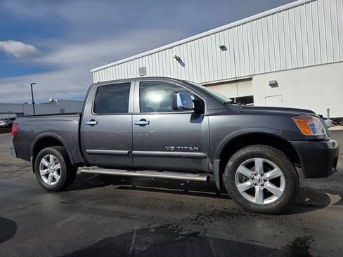 Used 2012 Nissan Titan SL w/ SL Max Utility Pkg image 3