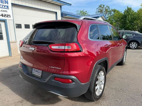 Used 2016 Jeep Cherokee Limited AWD/4WD image 3