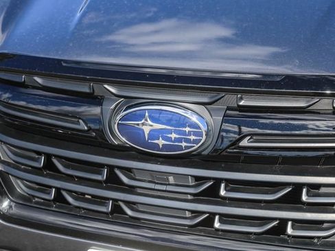 Used 2023 Subaru Forester Premium image 5