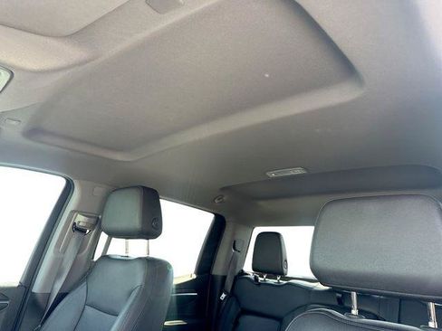 Used 2024 GMC Sierra 1500 SLT AWD/4WD image 16