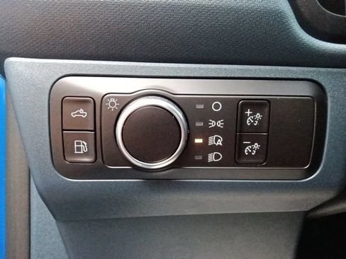 New 2026 Ford Maverick XL FWD image 17
