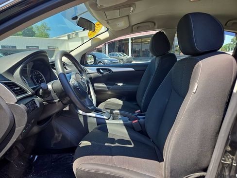 Used 2018 Nissan Sentra S w/ S Midnight Style Package FWD image 15