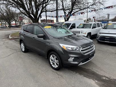 Used 2017 Ford Escape SE