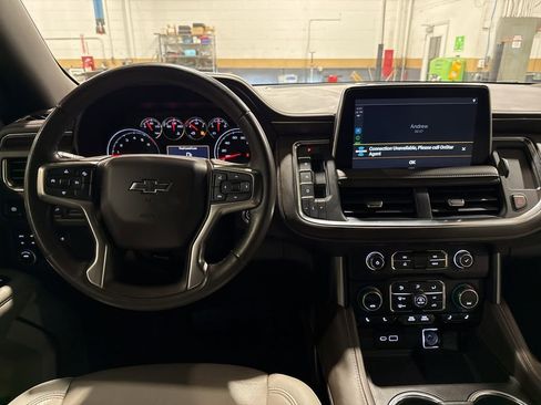 Used 2021 Chevrolet Tahoe Z71 w/ Rear Media and Nav Package image 14