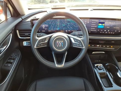 Used 2025 Buick Envision Preferred AWD/4WD image 13