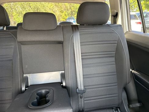 Used 2024 Volkswagen Tiguan S image 13