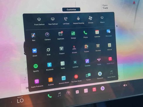 Used 2023 Tesla Model Y Long Range image 20