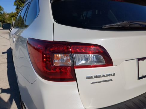 Used 2018 Subaru Outback 2.5i Premium w/ Popular Package #1 image 10