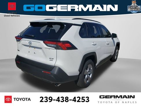 Used 2025 Toyota RAV4 XLE w/ Convenience Package AWD/4WD image 8