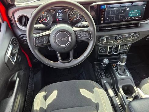 Used 2024 Jeep Wrangler Unlimited Sport AWD/4WD image 13