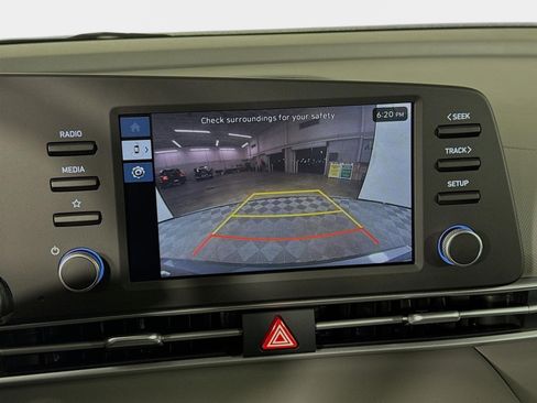 New 2026 Hyundai Elantra SEL Sport FWD image 16