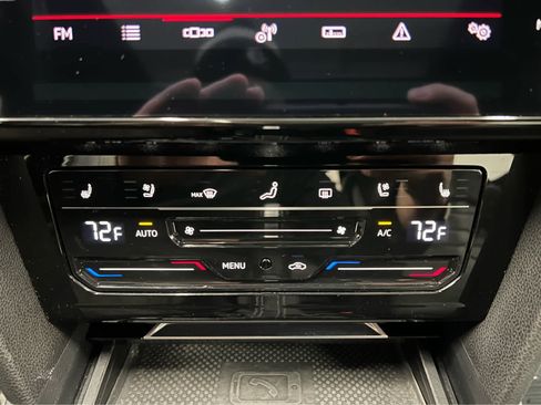 Used 2023 Volkswagen Arteon SEL Premium image 9