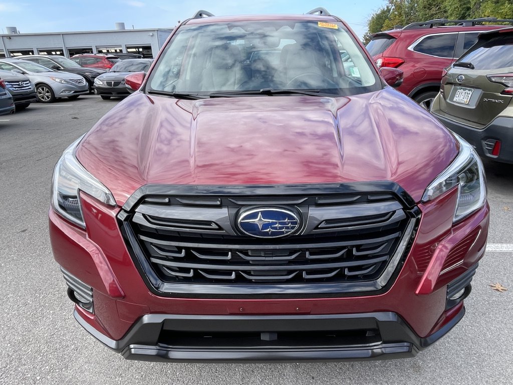 Used 2023 Subaru Forester Limited w/ Popular Package #3 AWD/4WD image 2