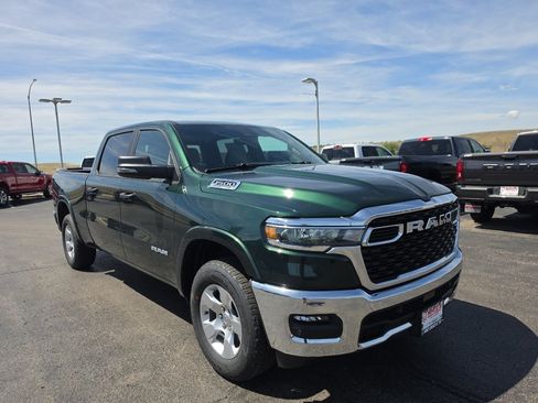 New 2026 RAM 1500 Big Horn AWD/4WD image 3