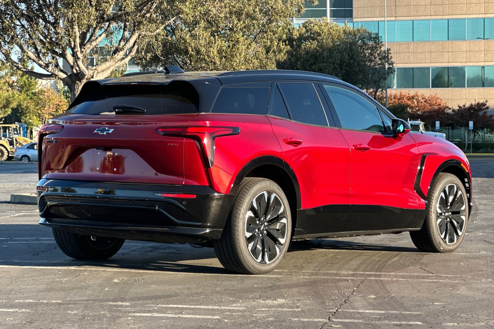 Used 2026 Chevrolet Blazer EV RS FWD image 4