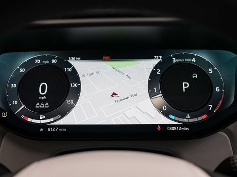 Used 2023 Land Rover Range Rover Sport SE image 29