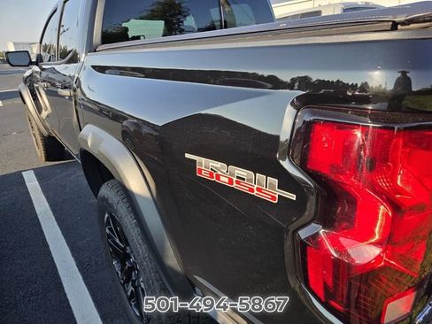 Used 2025 Chevrolet Colorado Trail Boss AWD/4WD image 6