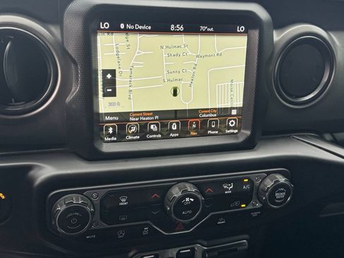 Used 2023 Jeep Wrangler Unlimited Sport AWD/4WD image 22
