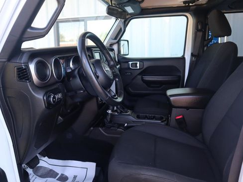 Used 2018 Jeep Wrangler Unlimited Sport S AWD/4WD image 51