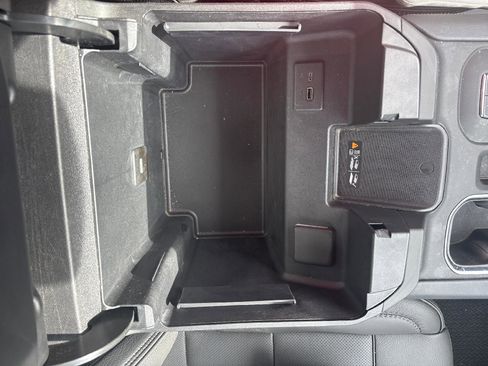 Used 2024 GMC Sierra 2500 Denali w/ Denali Reserve Package image 22