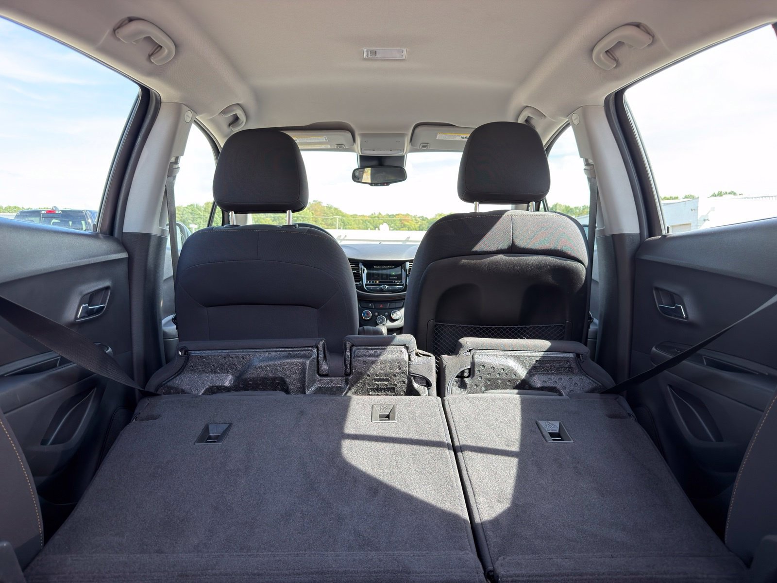 Used 2019 Chevrolet Trax LS FWD image 4