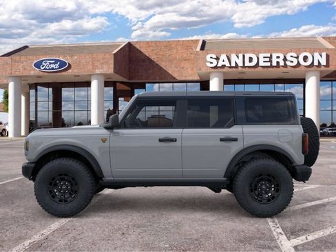 New 2026 Ford Bronco Badlands AWD/4WD image 3