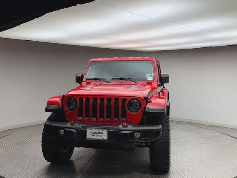 Used 2023 Jeep Wrangler Unlimited Rubicon w/ Xtreme 35 Tire Package AWD/4WD image 7