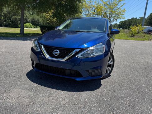 Used 2019 Nissan Sentra SV w/ Special Edition Package FWD image 28