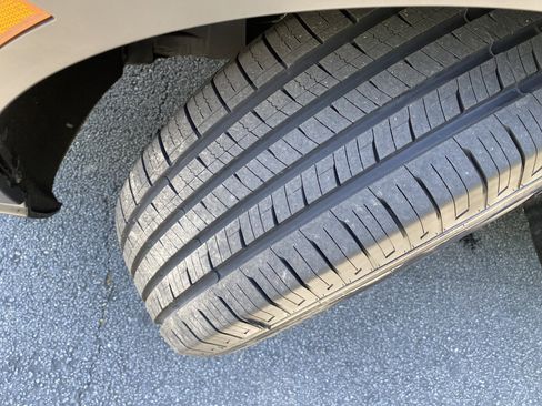 Used 2024 Honda CR-V LX image 12