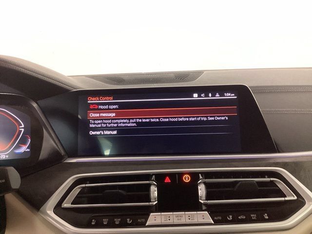 Used 2022 BMW X5 xDrive40i w/ Luxury Seating Package AWD/4WD image 18