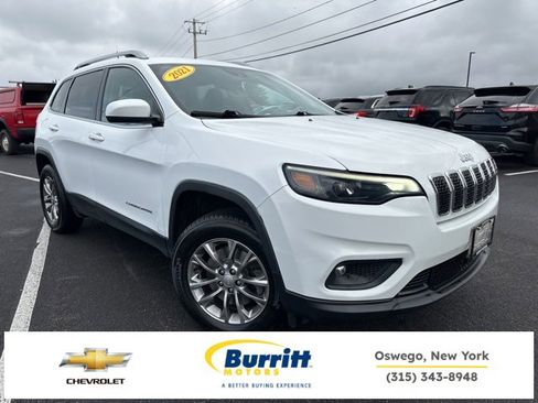 Used 2021 Jeep Cherokee Latitude Plus w/ Mopar Interior Package image 1