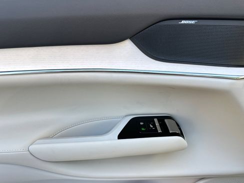 New 2025 Volvo EX90 Plus w/ Protection Package Premier image 10