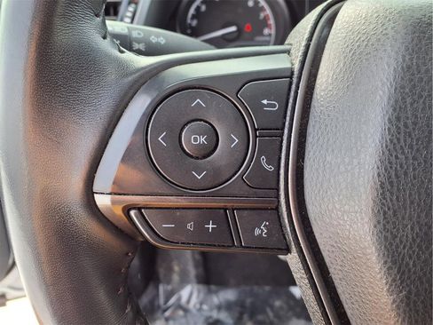 Used 2024 Toyota Camry SE image 24