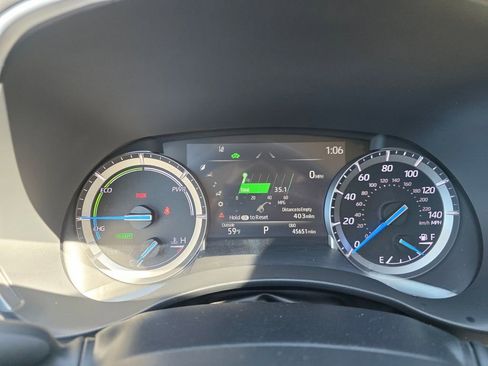 Used 2022 Toyota Highlander XLE image 34