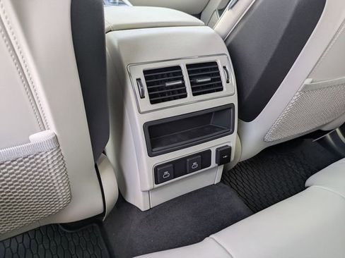 New 2026 Jaguar F-PACE R-Dynamic S image 13