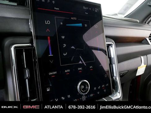 New 2026 GMC Yukon Denali w/ Denali Reserve Package AWD/4WD image 17