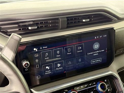 Used 2024 GMC Sierra 3500 Denali image 14