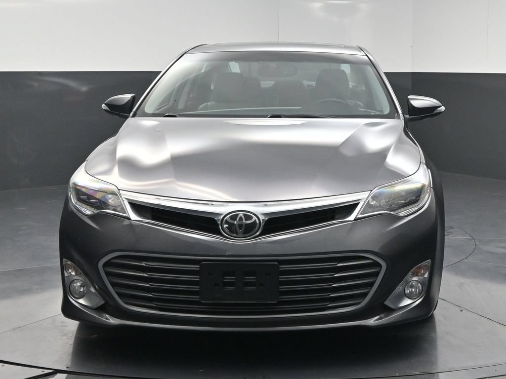 Used 2014 Toyota Avalon Limited w/ Technology Package FWD image 21