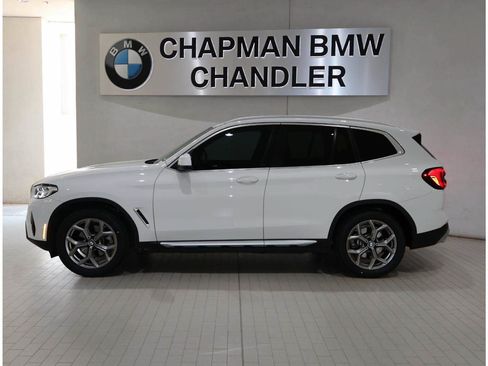 Certified 2024 BMW X3 xDrive30i w/ Convenience Package AWD/4WD image 3