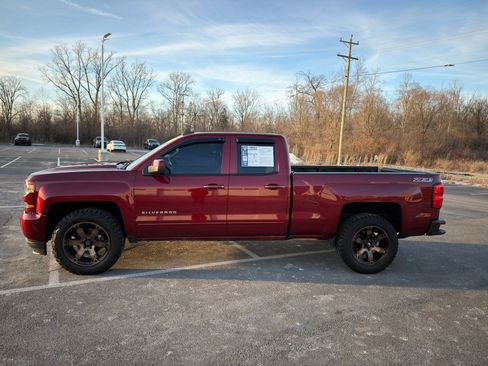 Used 2017 Chevrolet Silverado 1500 LT w/ All Star Edition image 3