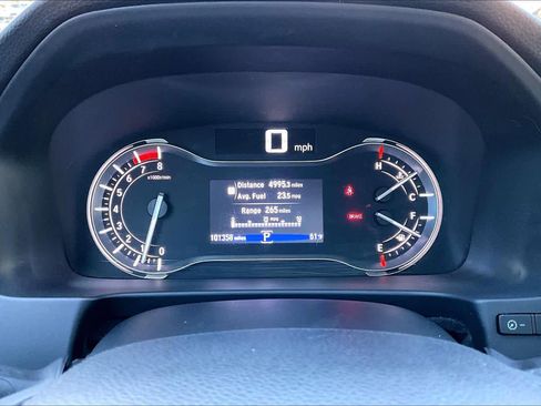 Used 2018 Honda Pilot Touring image 25